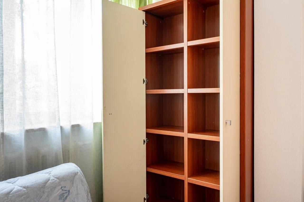 Apartment на айманова 85 *